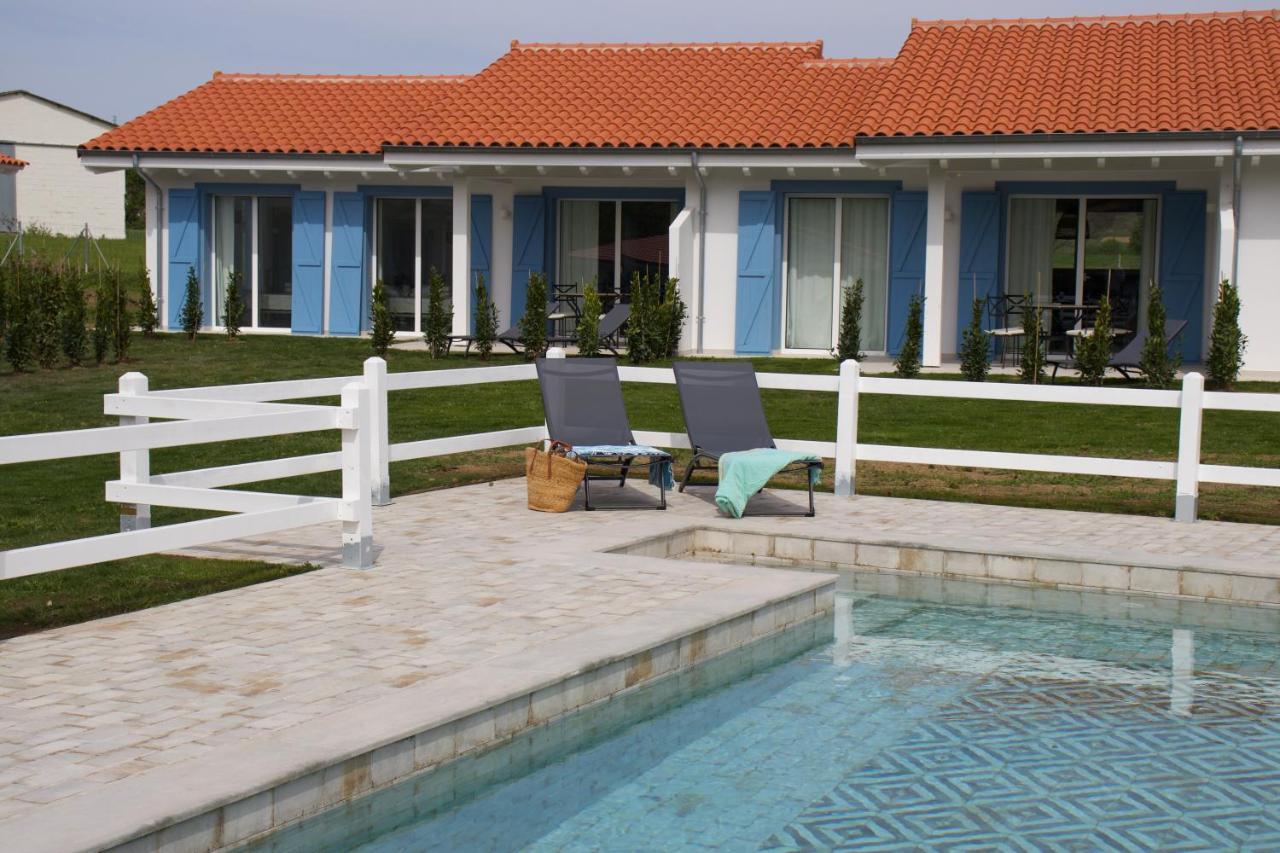 El Pueblin De Ribadesella Aparthotel Exteriör bild